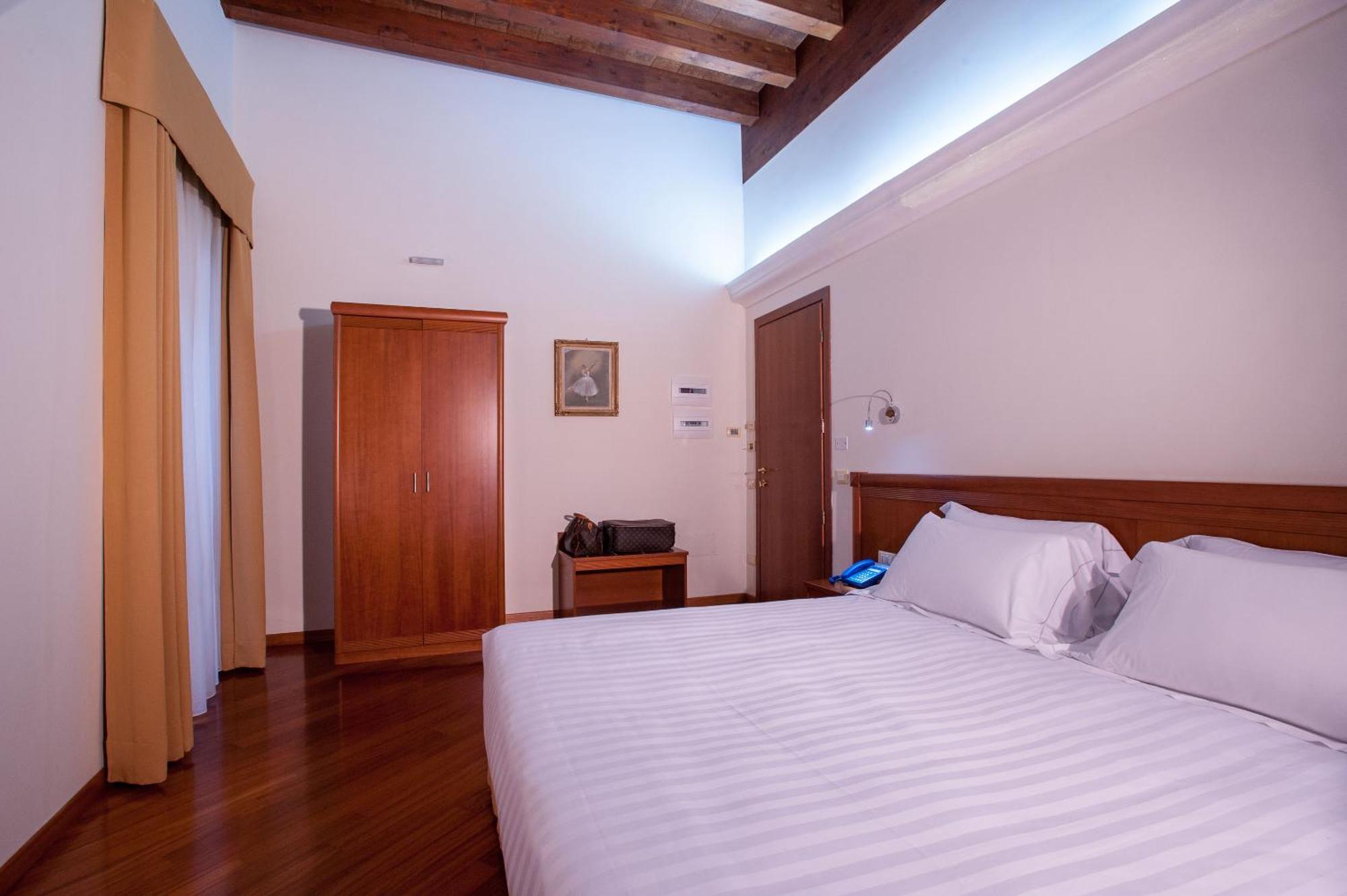 Flora Hotel Cagliari